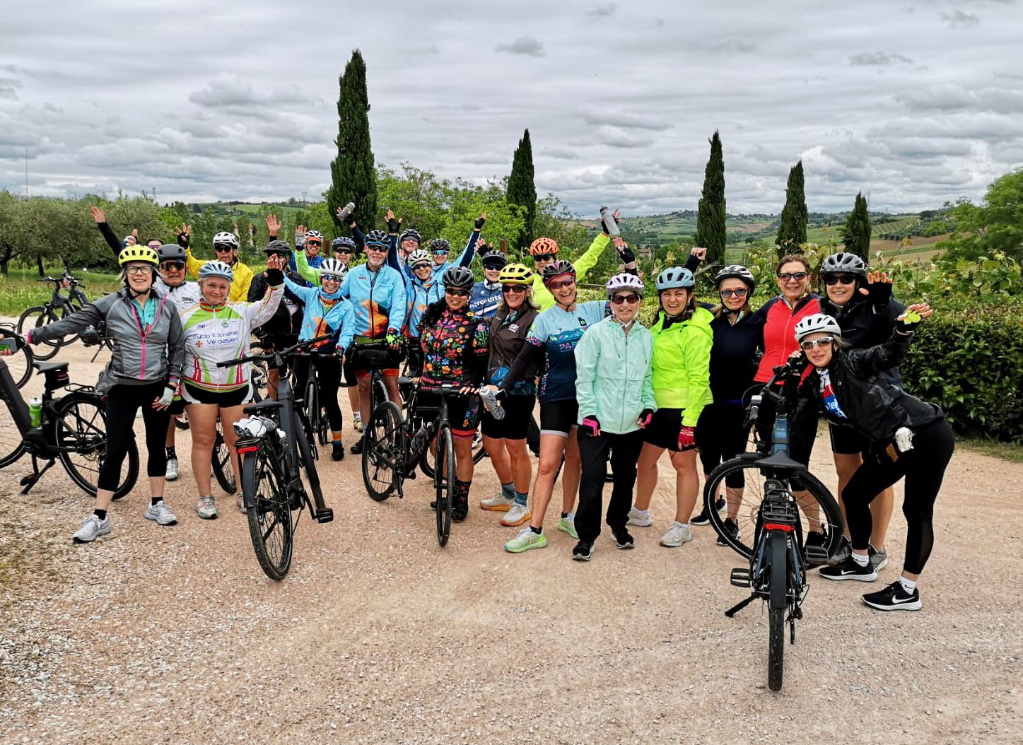 Turisti dei bike hotel presenti a Riccione-18 maggio 2023 hotel Dory.