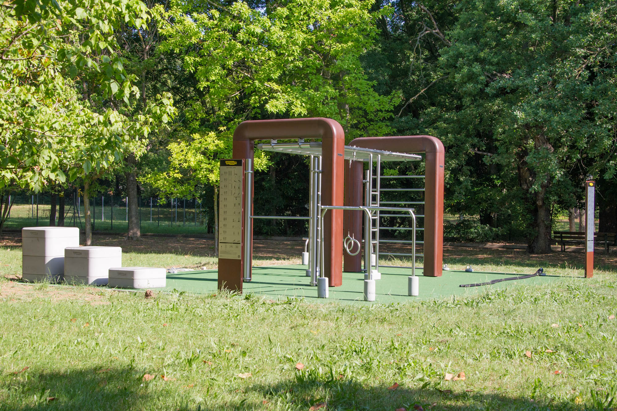 Immagine palestra nel parco