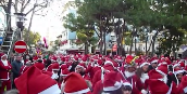 Riccione presentazione Camminata Babbi Natale
